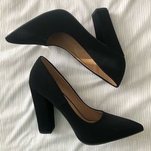 Y Not? Black Ogden 4in Pump, Size 7
